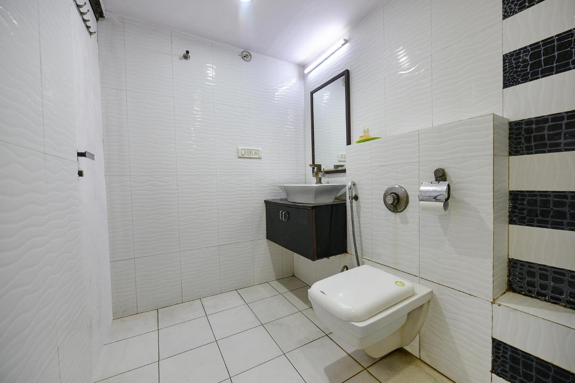 Fabhotel Swiss International Patel Nagar New Delhi Eksteriør bilde